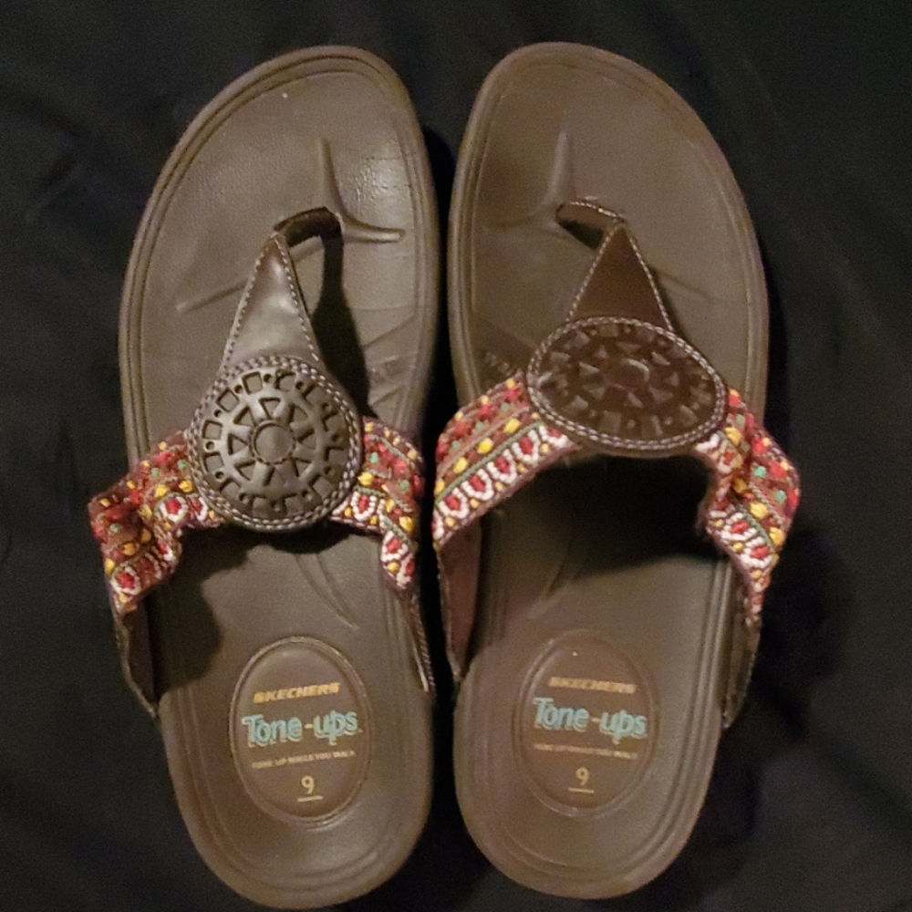 Skechers tone ups